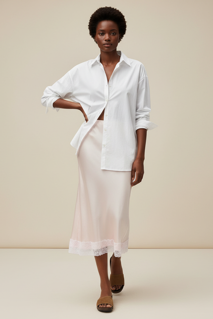 Jupe Dentelle Rose Pâle Satin Élégante