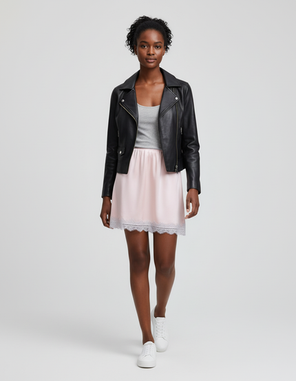 Jupe Dentelle Rose Pâle Satinée Élégante