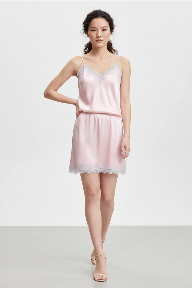 Jupe Dentelle Rose Pâle Satinée Fluide