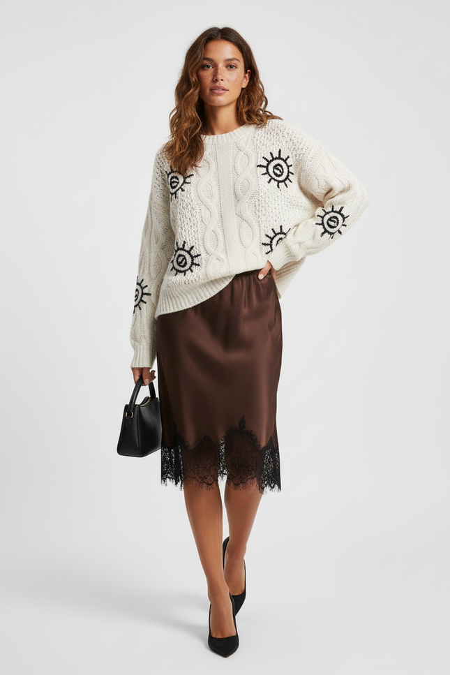 Jupe Dentelle Marron Satinée Élégante Chaleureuse