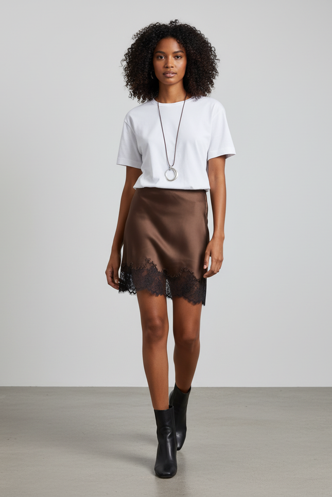 Jupe Dentelle Marron Satinée Chic