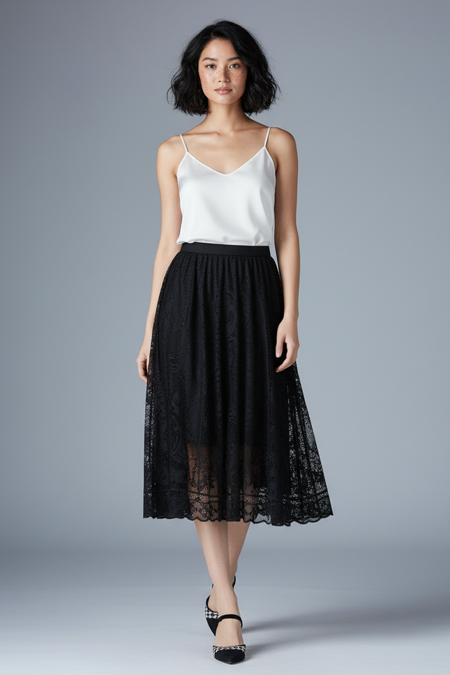 Jupe Dentelle Noire Plissée Élégante Raffinée