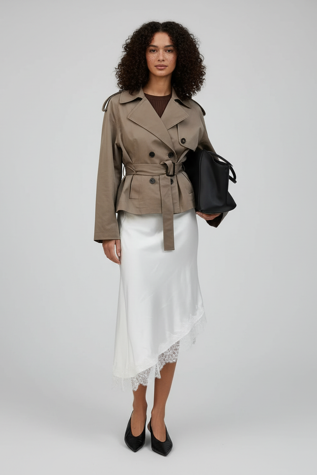 Jupe Dentelle Blanche Irrégulière Élégante