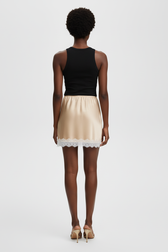 Jupe Dentelle Mini Satin Chic