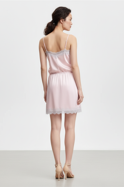 Jupe Dentelle Rose Pâle Satinée Fluide