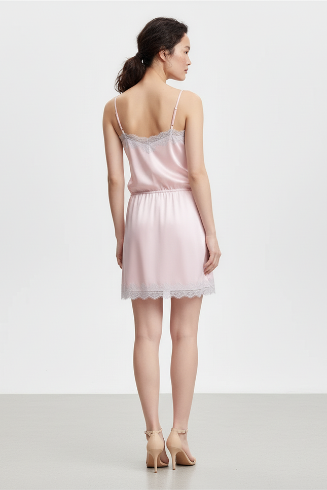 Jupe Dentelle Rose Pâle Satinée Fluide