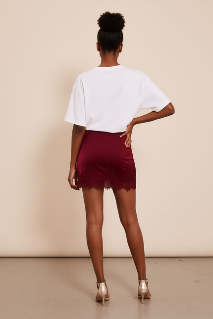 Jupe Dentelle Bordeaux Satin Chic