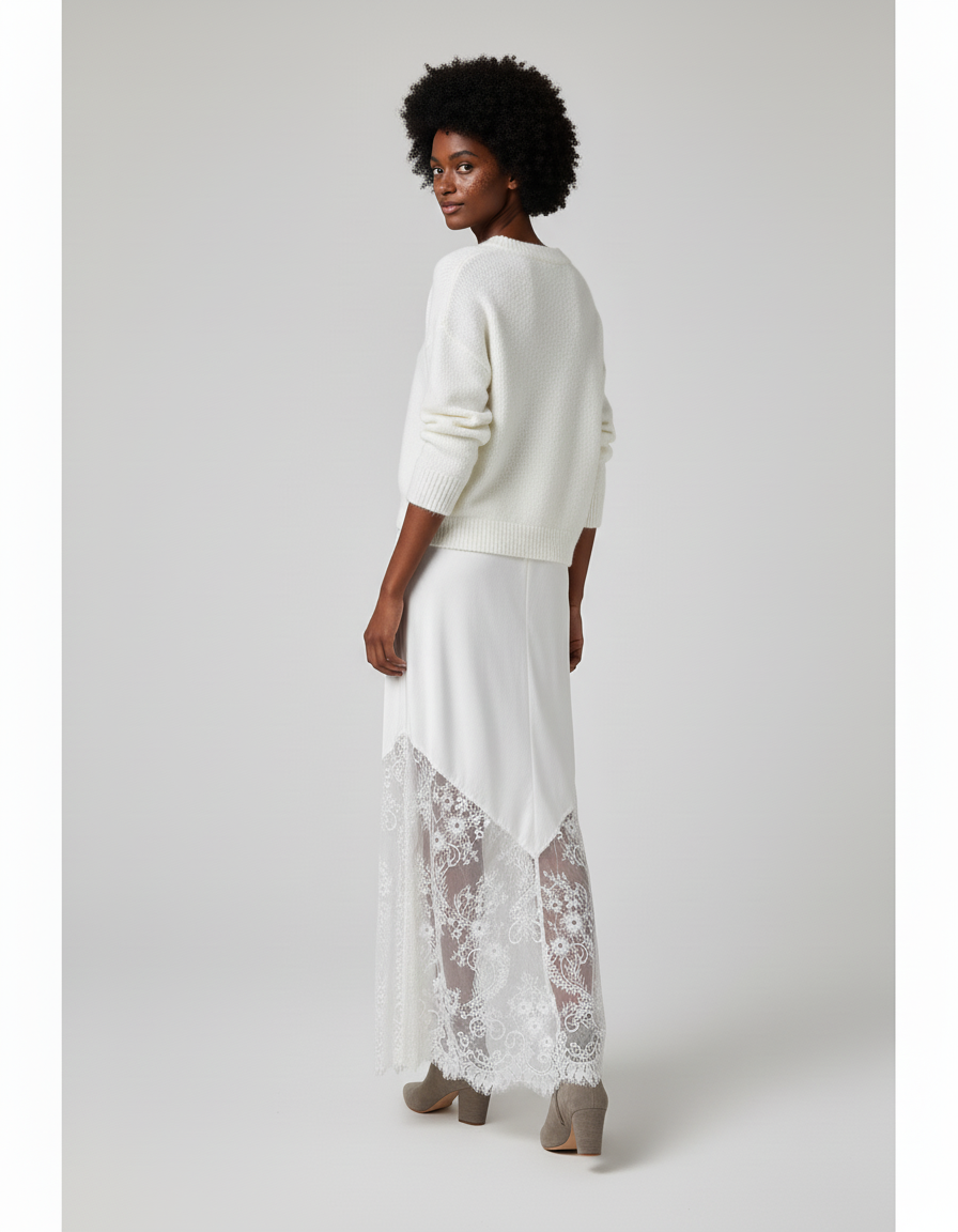 Jupe Dentelle Satin Blanche Élégante