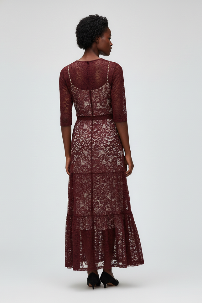 Jupe Dentelle Florale Bordeaux Chic