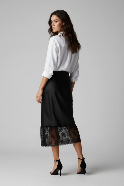 Jupe Dentelle Noire Satinée Chic